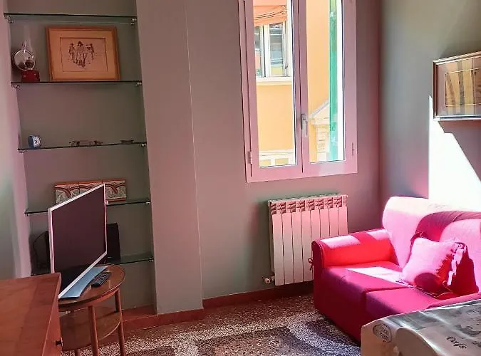 Sun Studio Apartment *