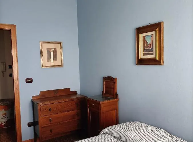 Sun Studio Apartment